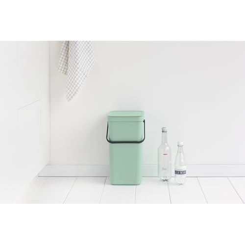 Brabantia Sort & Go Kitchen Recycling Bin | S / 4.2 Gal / 16L | Jade Green | Removable Stay-Open Lid, Carry Handle | Trash Can for Bottles, Cans, Paper, Glass | Wall-Mounting Bracket Included - color: Jade Green, size: 1x 4.2 Gal / 16L