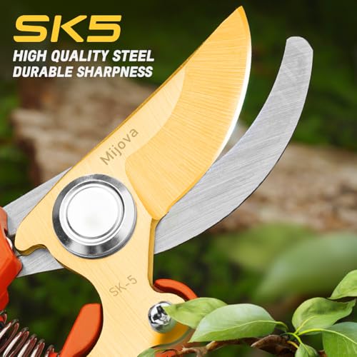 Garden Shears, Sharp Japanese SK5 Steel Blade Effortlessly Prunes 1/4" Branches, Hand Pruners Heavy Duty Professional Bypass, Garden Scissors & Flower Trimmers (golden) - color: Golden