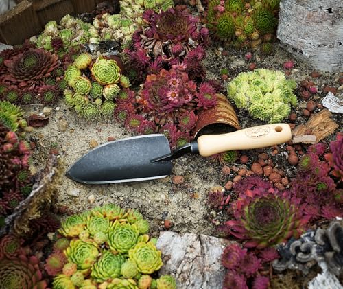 DeWit Tierra Garden Welldone Planting Trowel, Garden Tool for Roots and Planting