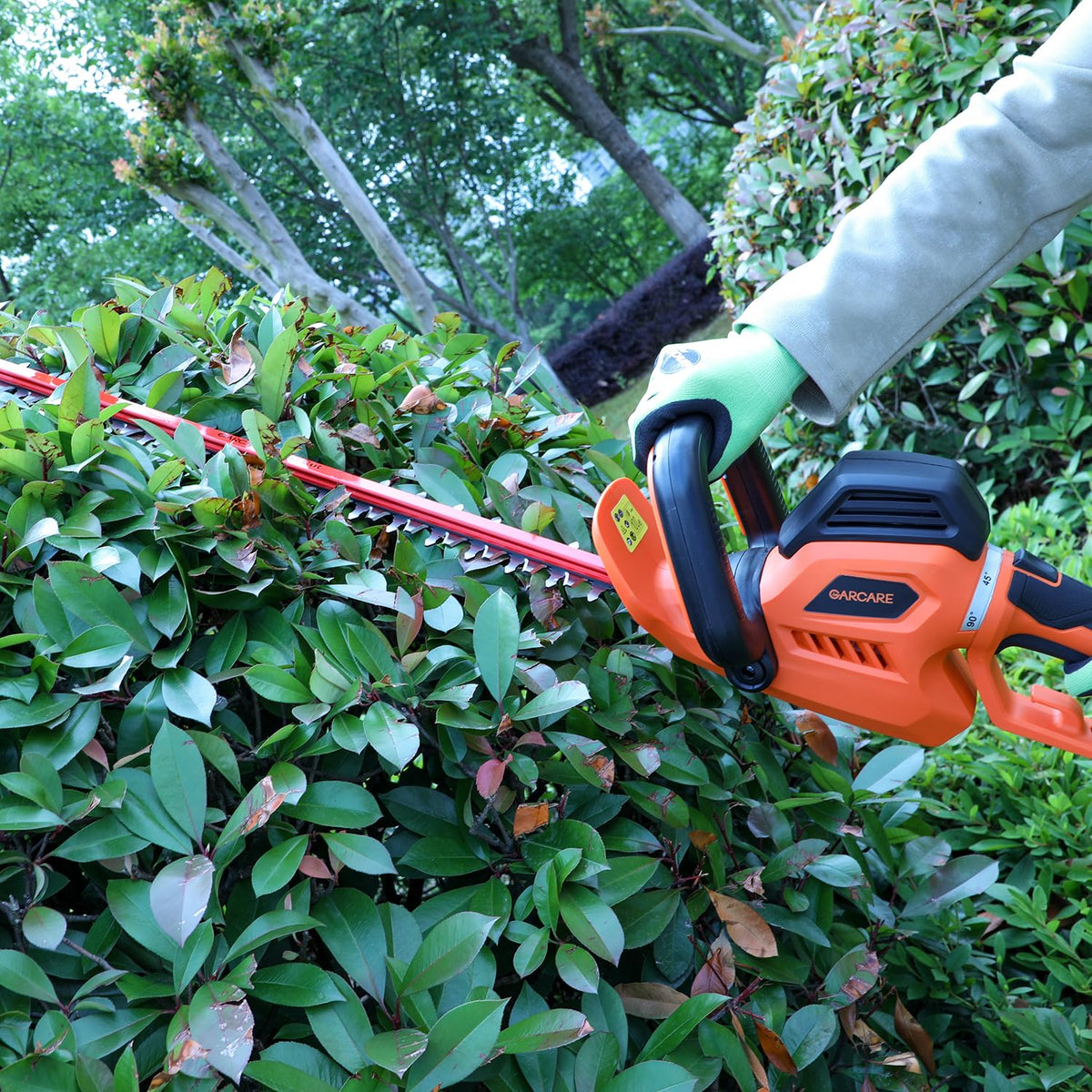 GARCARE 680W Electric Hedge Trimmer Corded 24-Inch Dual Action Laser Blade