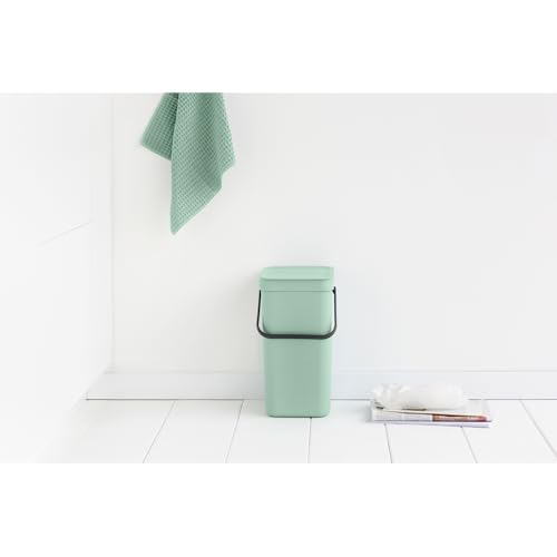 Brabantia Sort & Go Kitchen Recycling Bin | S / 3.2 Gal / 12L | Jade Green | Removable Stay-Open Lid, Carry Handle | Trash Can for Bottles, Cans, Paper, Glass | Wall-Mounting Bracket Included - color: Jade Green, size: 1x 3.2 Gal / 12L