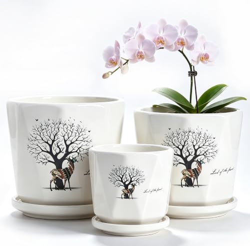 Deer Ceramic Plant Pots Set of 3, Modern Nordic Planters with Drainage Hole and Saucer, Decorative Flower Pot for Indoor Houseplants, Christmas & New Year Home Decor - color: Lord of the Forest