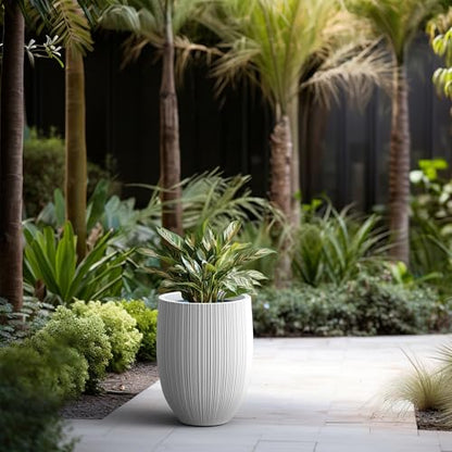 Kante Large Round Bullet White Concrete Planter 21.7" Tall, Outdoor - color: White, size: 21.7 Inch Tall