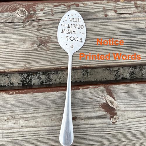 Garden Friendship Gift for Women Gardeners, Plant Marker Stake Label Sign Tag, Gardening Gifts for Woman Lovers, Metal Garden Decoration (Live Next Door) - style: Live Next Door