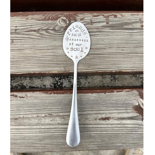 Garden Plant Marker Friendship Gift for Women Gardeners, Plant Stake Label Sign Tag Gardening Gifts for Woman Plant Lovers, Metal Garden Decoration (Gardener of Our Soul) - style: Gardener of Our Soul
