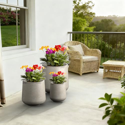 Kante Set of 3 Weathered Concrete Curved Round Planters for Modern Home - color: Buff Concrete, size: Set of 3: 15.3" + 11.6" + 8.2" D