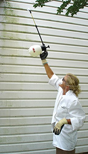 SOLO 420 2-Liter One-Hand Pressure Sprayer with Adjustable Telescoping Wand - size: 2 L