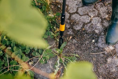Fiskars QuikFit Weed Extractor, Narrow Head, Width: 3.5 cm, Steel Head, Black/Orange, 1000731 - style: Weed extractor