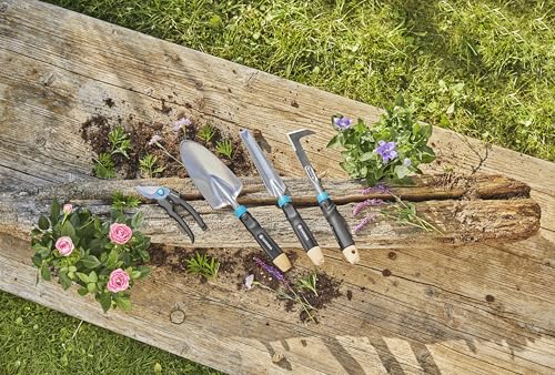 Gardena Ecoline Hand Trowel: for Planting and repotting, Ergonomic Handle, Protected Against Corrosion, Made from Recycled Materials (17700-20) - style: EcoLine Hand Trowel