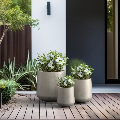 Kante Set of 3 Weathered Concrete Curved Round Planters for Modern Home - color: Buff Concrete, size: Set of 3: 15.3" + 11.6" + 8.2" D