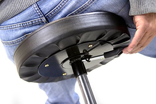 WEN 73012T 300-Pound Capacity Pneumatic Rolling Mechanic Stool - style: Mechanic Seat