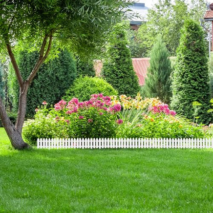 PLULON 18 Pieces Garden Fence with 18 Pieces Fence Insert White Plastic Fence Garden Picket Fence Edgings Lawn Flowerbeds Plant Borders Decorative Garden Yard