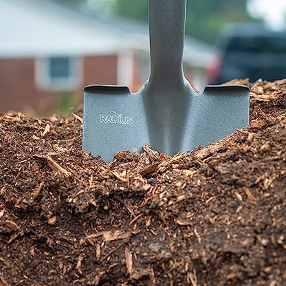 Radius Garden 27211 Mini Digger Shovel, Red - style: Mini Digger